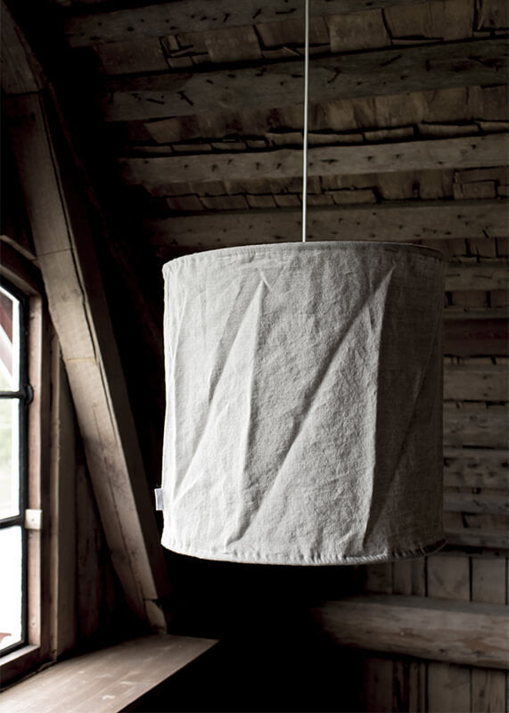 Lampskärm i Linnetyg image 0